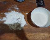 Foto del paso 3 de la receta: Ciabatta artesanal con aceitunas rellena de espinacas con queso