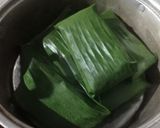 Foto langkah ke 5 dari resep Nagasari labu kuning pisang.