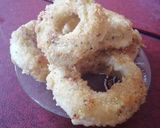Foto del paso 5 de la receta: Aros de cebolla rellenos con queso