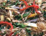 A picture of step 4 of Drunken Noodles with Glass Noodles (Pad Kee Mao Woon Sen).