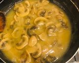 Foto del paso 6 de la receta: Salsa de champiñones al vino