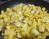 صورة لخطوة 4 من وصفة فريت أومليت 🍟🥚 بالبصل 🧅والتونة