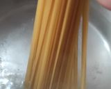 Φωτογραφία βήματος 2 της συνταγής Pasta con pomodoro 🍅e tonno της Ασημένιας, σάλτσα ντομάτας πολυμορφική, Με ό,τι έχει το ντουλάπι!🍝
