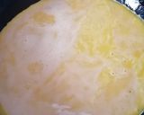 Foto del paso 4 de la receta: Tortilla de huevo con champiñones y rajas