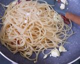 Foto langkah ke 3 dari resep Spaghetti simple.