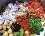 छोले चाट (Chole Chat recipe in Hindi) रेसिपी चरण 1 फोटो