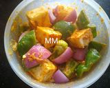 A picture of step 2 of Paneer Tikka Masala (Dry).