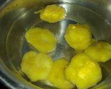 A picture of step 1 of Moong dal ke dahi Vada.
