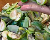 Foto langkah ke 1 dari resep 394. Tumis Terong Gelatik Koro.