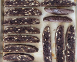 Foto langkah ke 5 dari resep Chocolate Pumpkin Seed Cantucci (Biscotti).