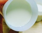 Hình bước làm 3 của món Sữa chua úp ngược
