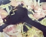 รูปขั้นตอนการทำที่ 2 ของ ผัดบะหมี่,กิมจิ,ไก่ - คีโต