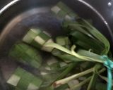 Foto langkah ke 3 dari resep Ketupat Kandangan.