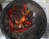 Foto langkah ke 2 dari resep Sambal Terasi Goreng.