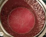A picture of step 1 of Melon watermelon chocolate.