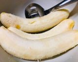 Foto langkah ke 1 dari resep Bola bola pisang.