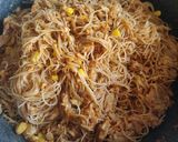 Φωτογραφία βήματος 9 της συνταγής Γρήγορα rice noodles 🍜 με κοτόπουλο που περίσσεψε