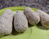 Foto del paso 2 de la receta: Bastoncitos con sobra del apanado o rebozado