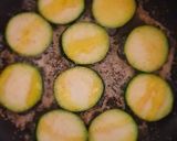 Une image de l'étape 2 de Gratin d'aubergines et de courgettes bacon mozzarella.