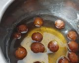 குலாப் ஜாமுன் (Gulab jamun recipe in tamil) ரெசிபி ஸ்டேப் 3 புகைப்படம்