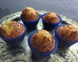 Foto del paso 2 de la receta: Cup cake de banana con corazón de dulce de leche y chips de chocolate (opción 2)