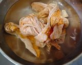 Foto langkah ke 3 dari resep Crispy Chicken Skin (Kulit Ayam Crispy).