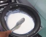 A picture of step 3 of Sheer Khurma.