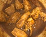 Foto del paso 3 de la receta: Arroz con pollo a la mostaza y verdeo