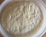 A picture of step 5 of Lardy cake.