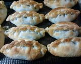 Foto del paso 7 de la receta: Empanadas de espinaca, salsa blanca y queso