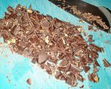 A picture of step 2 of Tahini chocolate chip cookies.