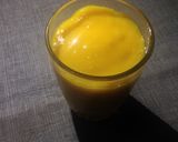 A picture of step 1 of Mango milk shake.