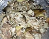Foto langkah ke 2 dari resep Oseng Jantung Pisang.
