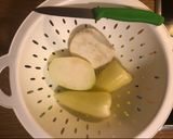 Vörösboros gulyásleves csipetkével recept fázis 2 fotója