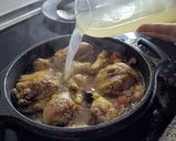 Foto del paso 10 de la receta: Pollo guisado con boletus y trufa