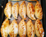 Foto del paso 8 de la receta: Empanadas rellenas con pollo horneado