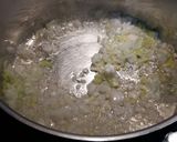 Foto del paso 1 de la receta: Garbanzos con arroz, chistorra y beicon ahumado