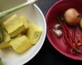 Foto langkah ke 1 dari resep Tahu Pete Asam Manis Pedas.