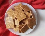 तिल चिक्की (til chikki recipe in Hindi) रेसिपी चरण 6 फोटो
