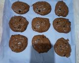 Foto langkah ke 5 dari resep Choco Banana Soft Cookies.