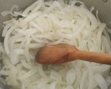 Egyszerű hagymaleves recept fázis 1 fotója