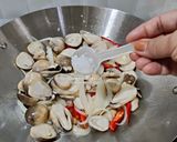 Foto langkah ke 3 dari resep Tumis Jamur Merang.