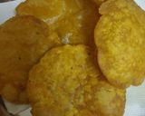 A picture of step 3 of Ajwain Poori.