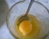 Foto del paso 3 de la receta: Mini bizcocho (panqué) de naranja, fácil y sin batidora (olla de