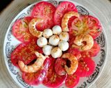 Foto del paso 6 de la receta: Ensalada de tomate azul, gambones y Mozzarella