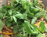 A picture of step 4 of Drunken Noodles with Glass Noodles (Pad Kee Mao Woon Sen).