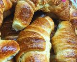 صورة لخطوة 6 من وصفة كرواصون المحلات croissant🥐🥐