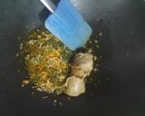 A picture of step 3 of Crumbled cottage cheese in peanut butter sauce.