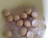 Foto langkah ke 4 dari resep Onde-Onde Ketawa Anti Gagal.