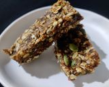 A picture of step 5 of Granola bar.